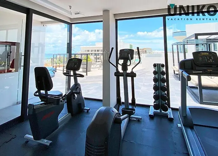 1 Block To The 2br 6pax Rooftop Pool King Bed Playa del Carmen