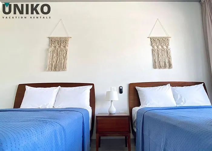 1 Block To The 2br 6pax Rooftop Pool King Bed Apartment *