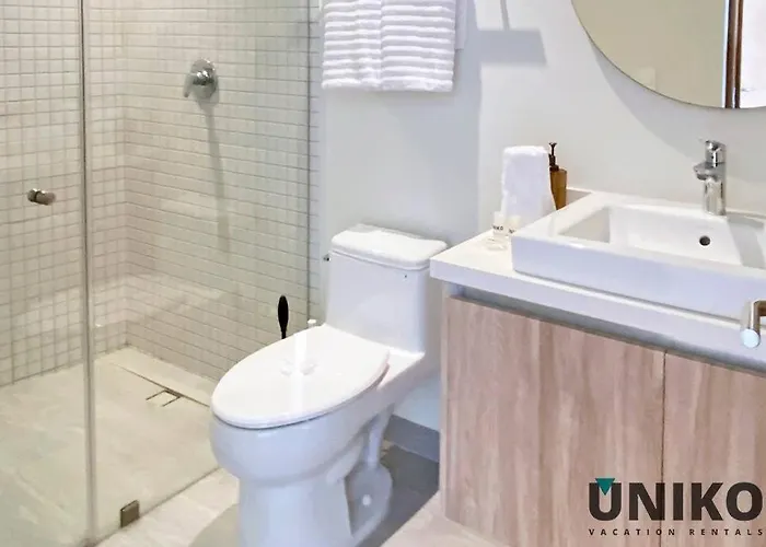 1 Block To The 2br 6pax Rooftop Pool King Bed Playa del Carmen